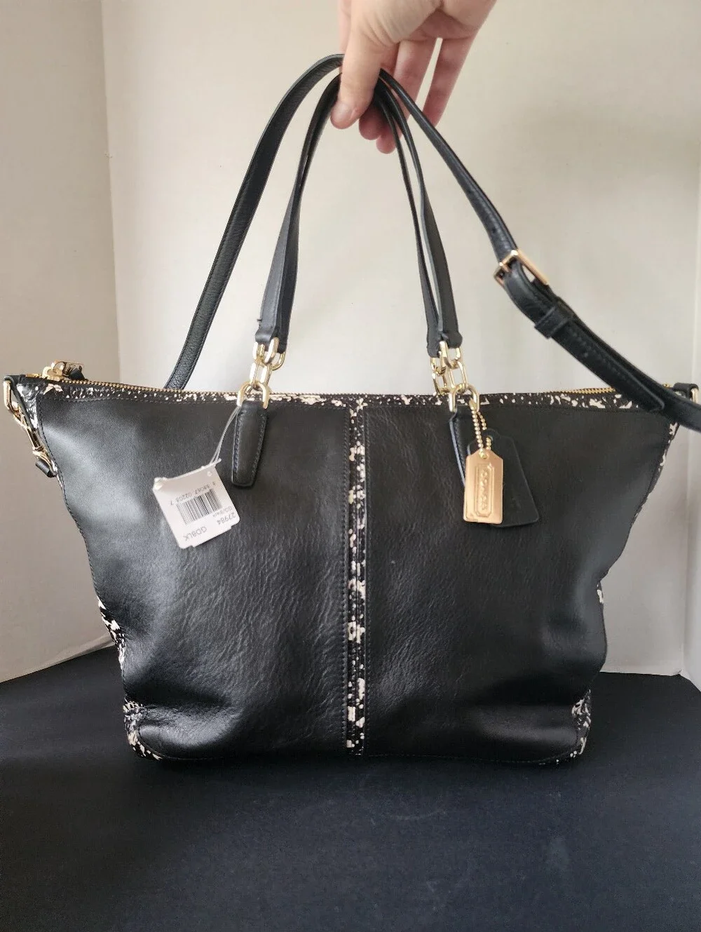 ✨️NWT✨️ Coach Bleecker Cooper 2Way Zip Top Tote, Black & White, 2013, $518 MSRP
